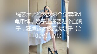  漂亮贫乳少妇 在家纯情爱 吃的很投入 鸡鸡舒服了再伺候你的多毛小穴 表情享受