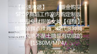 出道即巅峰OF留学生露脸嫩妹【alyssajelly】脸穴同框紫薇，裸体展示娇躯，超喜欢大洋香肠