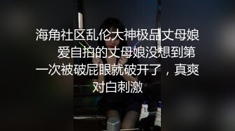 帅气高中生偷偷在学校厕所打飞机,射出浓浓精液！