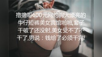 【婴儿肥丰乳肥臀美妞】全身多很嫩，完美圆润大肥臀，振动棒插穴娇喘，边自慰边说骚话，表情一脸淫荡-