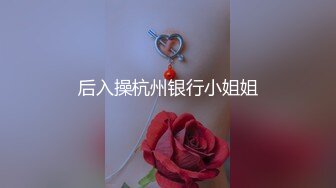 小胖哥和漂亮女友之间的私密 遭友人曝光 (2)