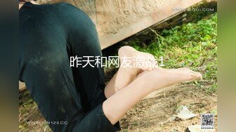 邪恶的房东暗藏摄像头偷拍漂亮的美女租客洗澡